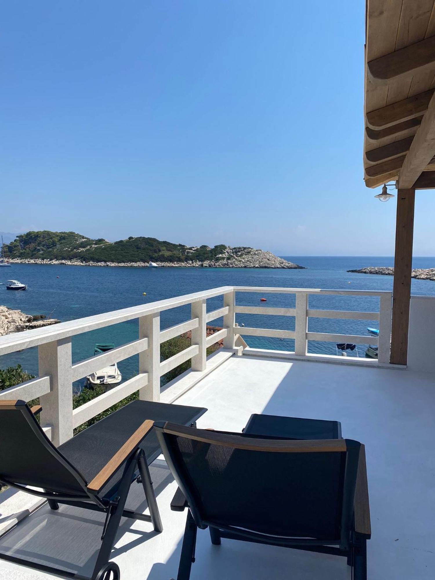 Accomodation Stermasi Maranovici ภายนอก รูปภาพ